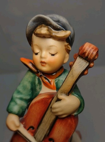 TMK5 186 Goebel Hummel Figurine Sweet Music Boy W/Cello 5" vintage - Picture 8 of 8