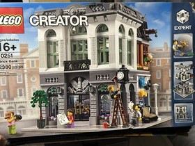 LEGO Creator Expert: Brick Bank (10251) 100% with manual and box plus extras