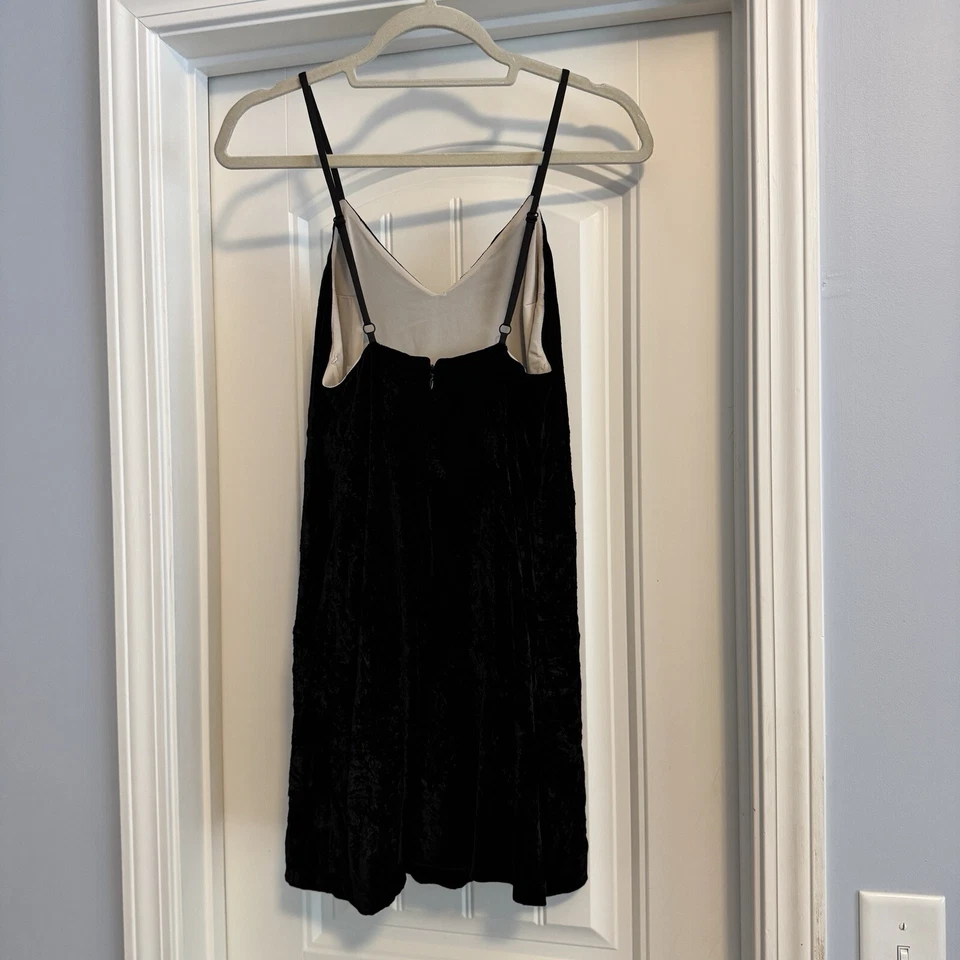 Mini VESTIDO ALICIA + OLIVIA 0 Negro Terciopelo Triturado Sin Mangas Festivo Cóctel Año Nuevo Foto 3 de 4