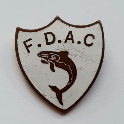 Fleetwood & District Angling Club Vintage Emaille Abzeichen - F.D.A.C - Morecambe Bay