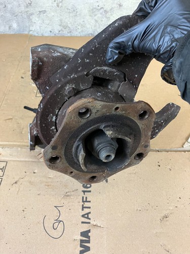 Porsche Boxster 986 Rear Hub drivers rights off Side 99634165712 - Picture 7 of 8