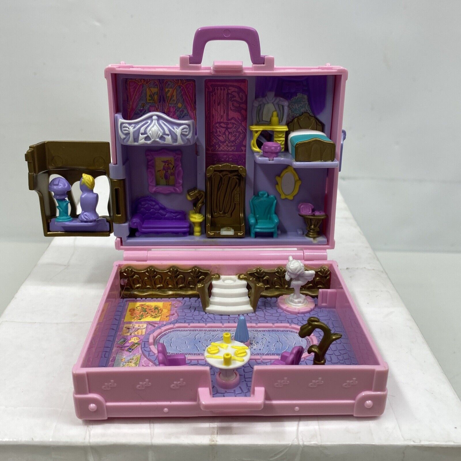 Polly Pocket e Shani Paris