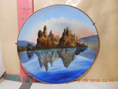 ANTIQUE SOUVENIR PLATE FROM CRATER LAKE , OREGON - MADE IN BAVARIA , GERMANY - Picture 1 of 3