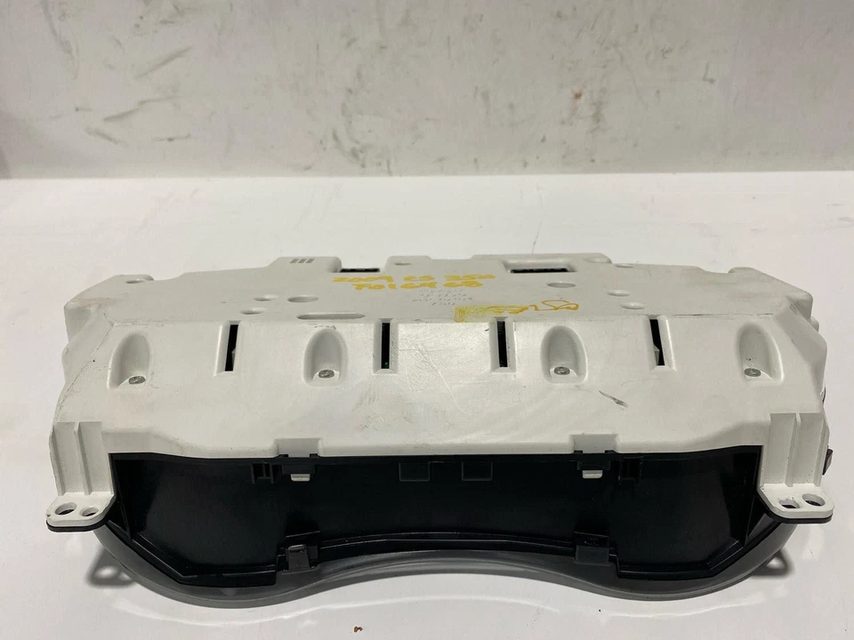 Medidor de velocímetro usado se adapta a: Lexus ES350 2009 clúster MPH desde 2/09 con pre-choque Foto 2 de 4