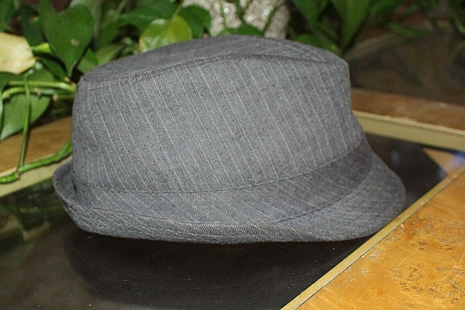 Fedora Bucket Hat Grey Pinstripe Cotton Lined M/L New T4-image