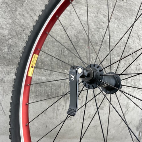 BONTRAGER 後輪　622×17 6061 ALU BONTRAGER 後輪 622×17 6061 ALU