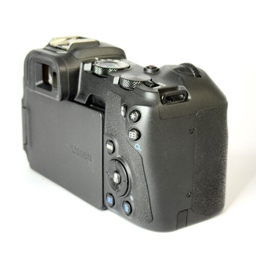 Canon EOS RP 26.2MP 4K Mirrorless Body and accessories - excellent - Picture 5 of 14