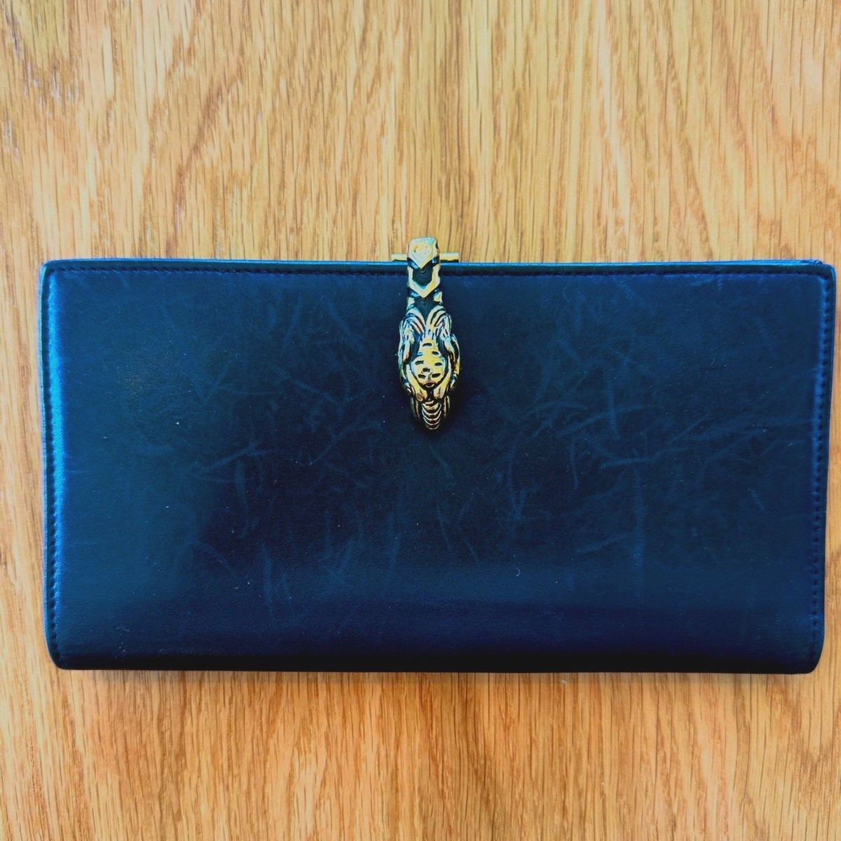 Vintage Gucci Tiger Head Black Leather Bi-Fold Wallet - Rare Vintage Gucci Tiger Head Black Leather Bi-Fold Wallet - Rare