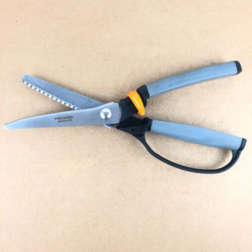Fiskars Softouch Pinking Shears Scissors Zig Zag Spring Action Soft Touch USA