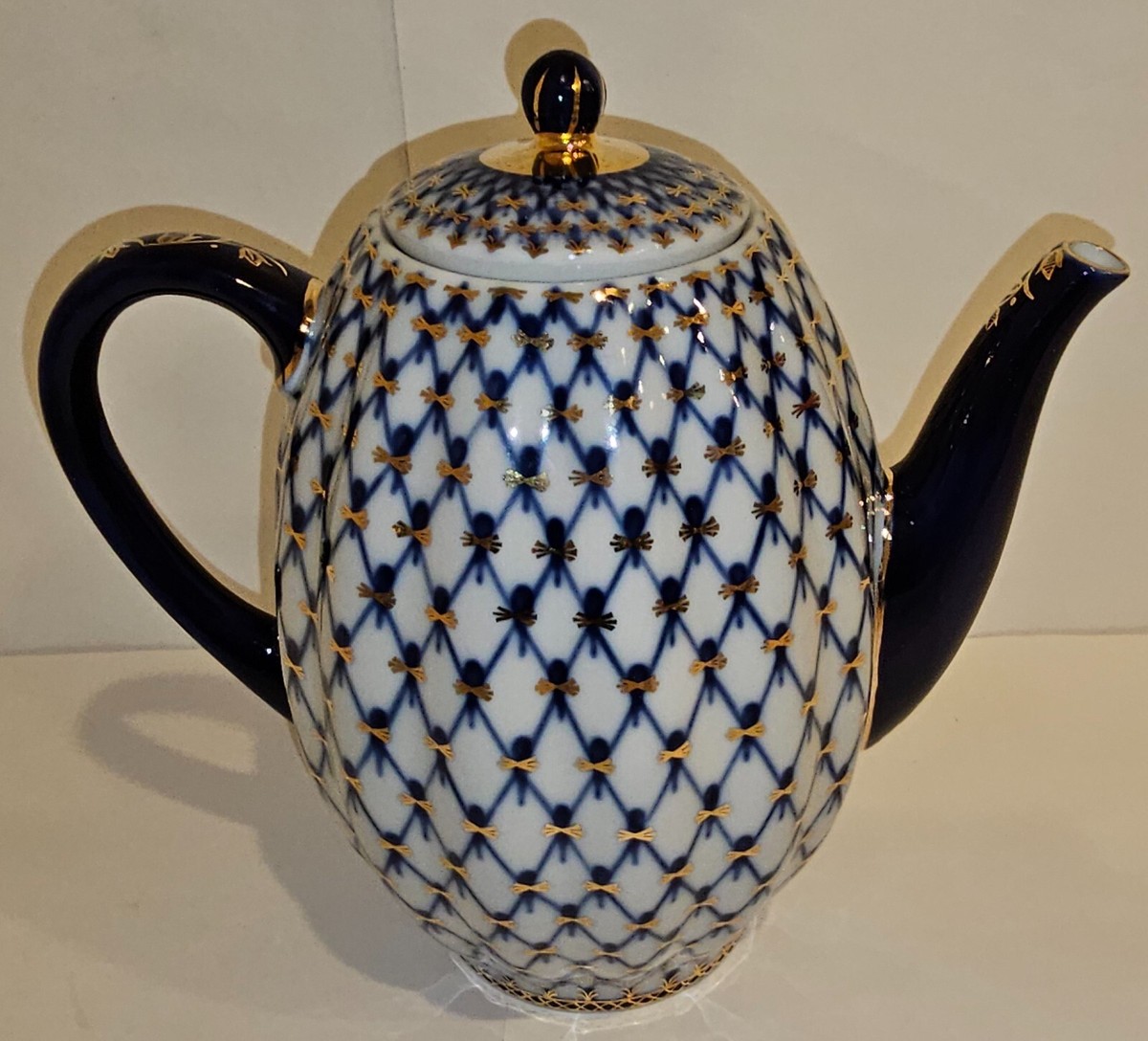 Lomonosov Cobalt Blue White & Gold Porcelain Coffee Pot Lomonosov Cobalt Blue White & Gold Porcelain Coffee Pot