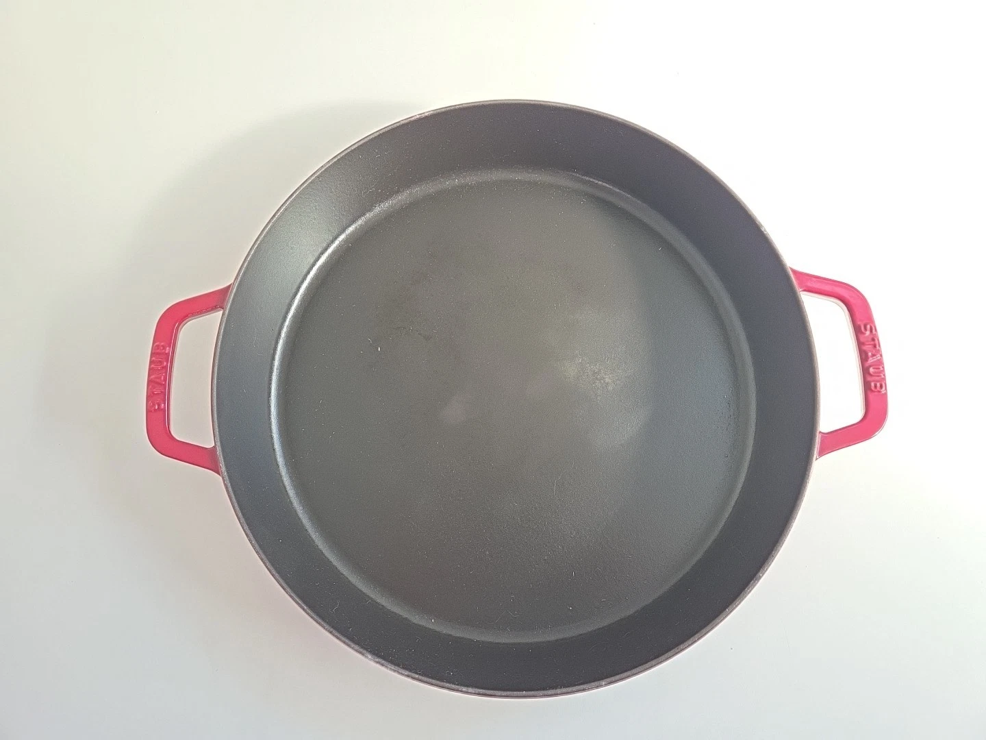Staub Cast Iron Enameled 13-inch 34cm Double Handle Fry Pan, Matte Red Skillet