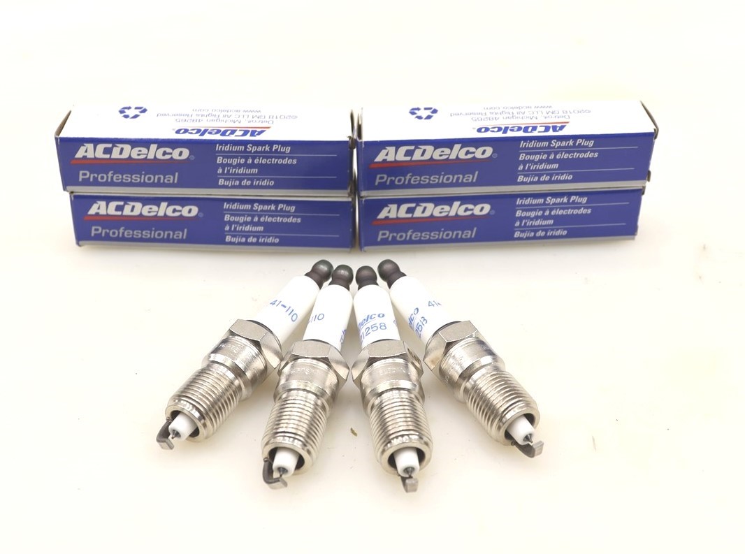 NEW ACDelco Iridium Spark Plugs Set of 4 41-110 Chevrolet GMC 2015-2020