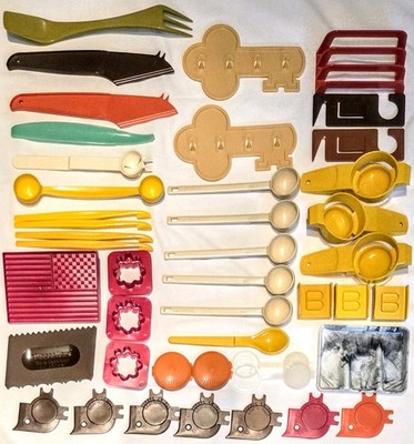 Vintage New Tupperware Gadgets Party Giveaway Consultant Prizes Gifts 44pc