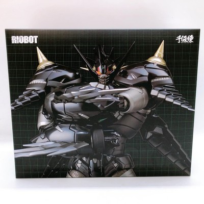 Getter Robo Shin Getter Dragon Black Ver. RIOBOT Action Figure
