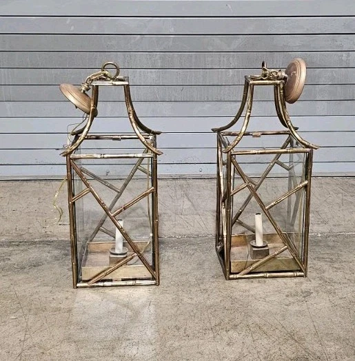 Par de linternas de pagoda de bambú de latón fundido de Vaughan Foto 2 de 4