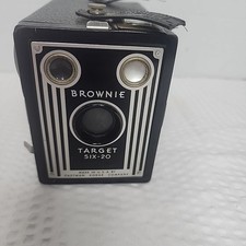 ANTIQUE VINTAGE KODAK BROWNIE BOX CAMERA TARGET SIX-16 ART DECO UNTESTED