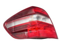 Feu arrière Mercedes CLASSE M