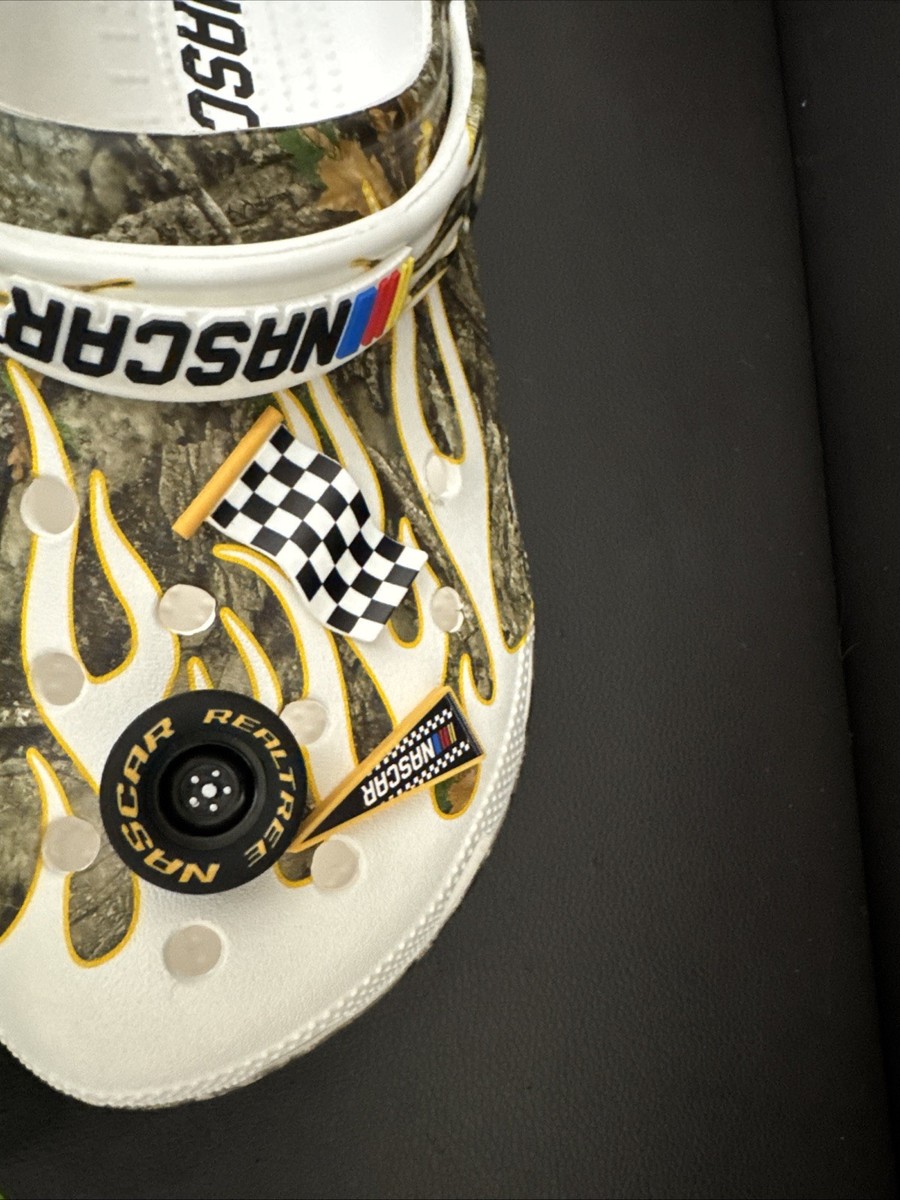 Crocs Nascar Realtree Camo Classic Clog Mens Size 12  display picture 1