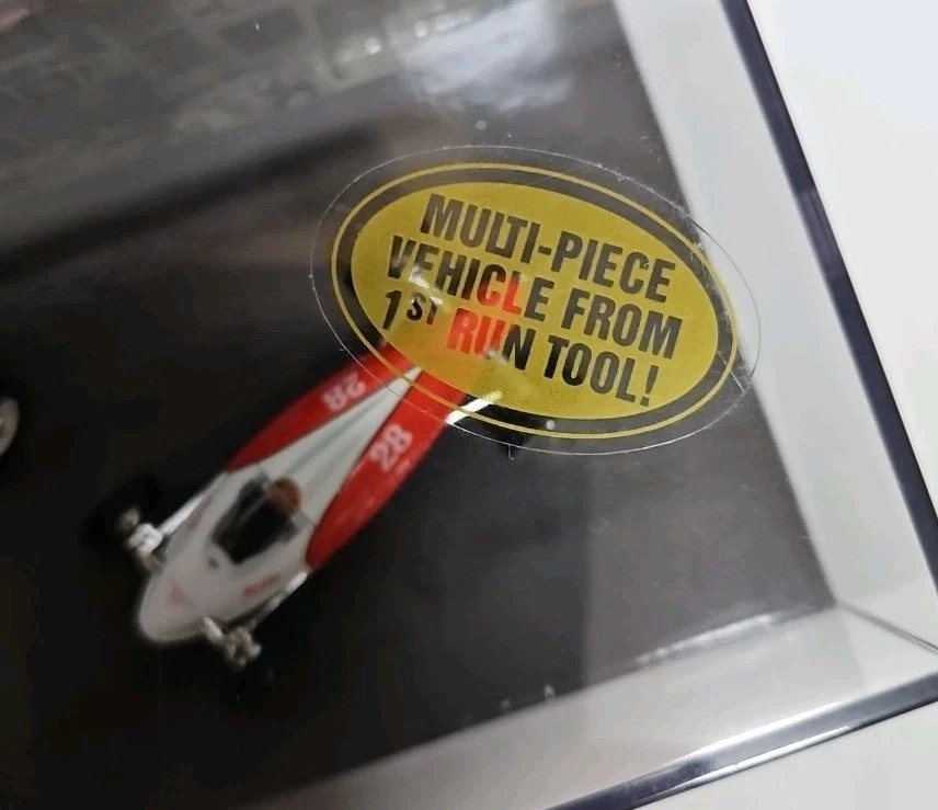 Hot Wheels 100% Bruce Meyer Gallery 1:64 4-Car Set Vintage Racing 2001 No Box - Image 4 of 4