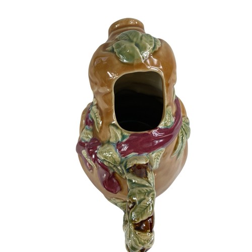 Pig Swine Jug Vintage Water Pitcher Novelty Majolica Style 7.5" Marked 32 oz EUC - Picture 7 of 12