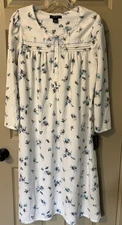 Earth Angels Fleece Ballet Nightgown Gown White Blue Floral M New Cottage Granny