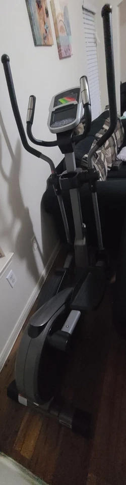 Sunny Health & Fitness Magnetic Elliptical Cross Trainer Machine (SF-E3912) - Image 3 of 4