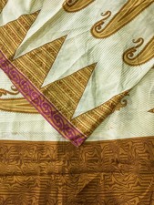 Pure Silk Sari / Silk fabric 5 yards/ Recycled Natural Vintage Fabrics PSS17789