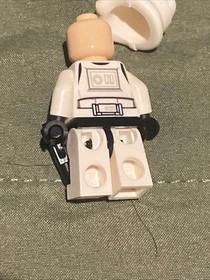 LEGO Star Wars: Stormtrooper Minifigure sw0585 set 75055 Dark Blue Helmet Vents
