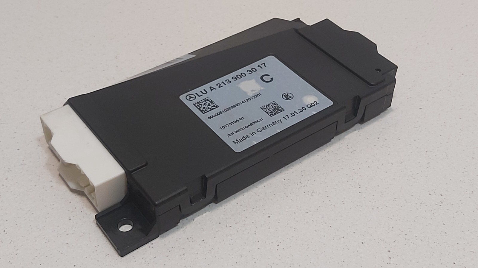 OEM MERCEDES BENZ W222 W213 W238 W205 IGNITION CONTROL MODULE ECU 