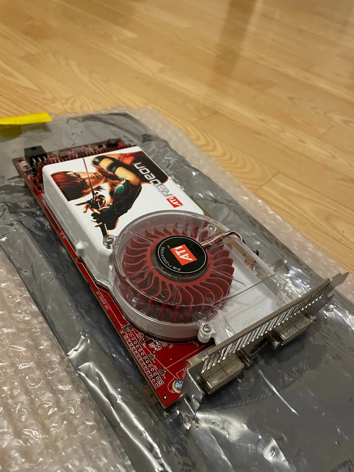 Brand New ATI Radeon X1800 XT 256MB GDDR3 PCI-E - Image 4 of 4