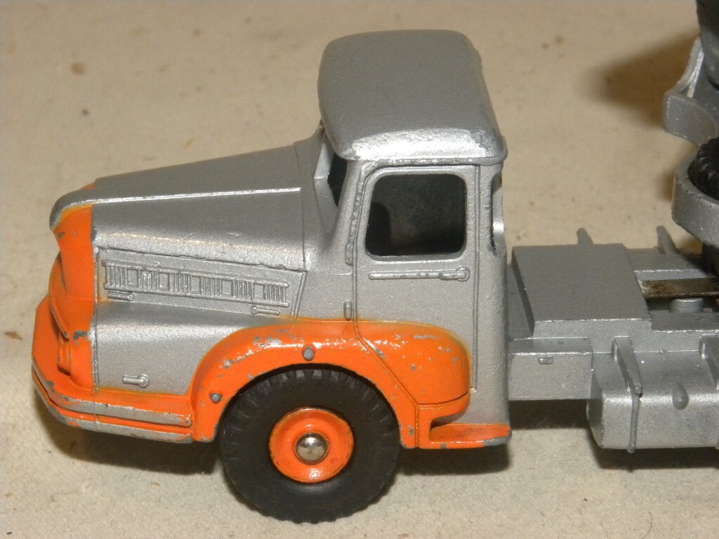 Dinky Toys 1:43 - 1 - Camion Miniature - Tracteur Unic 39 Trasport De Voitures Boilot Pentolat