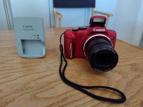 Canon PowerShot SX170 IS 16.0MP Digital Camera with Charger, 4GB SD, Tested