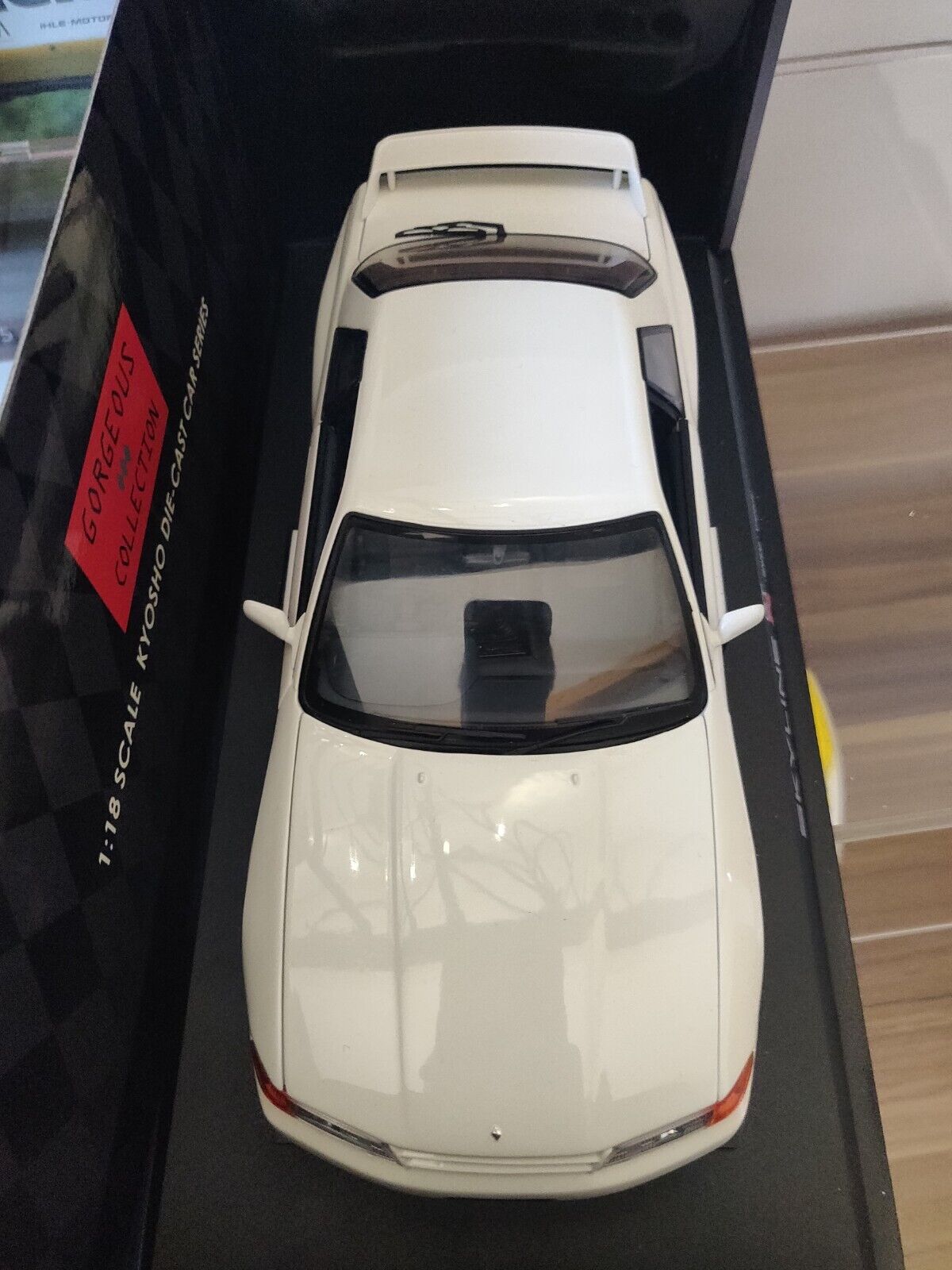 Nissan Skyline GTR R32 weiß 1:18 Kyosho white