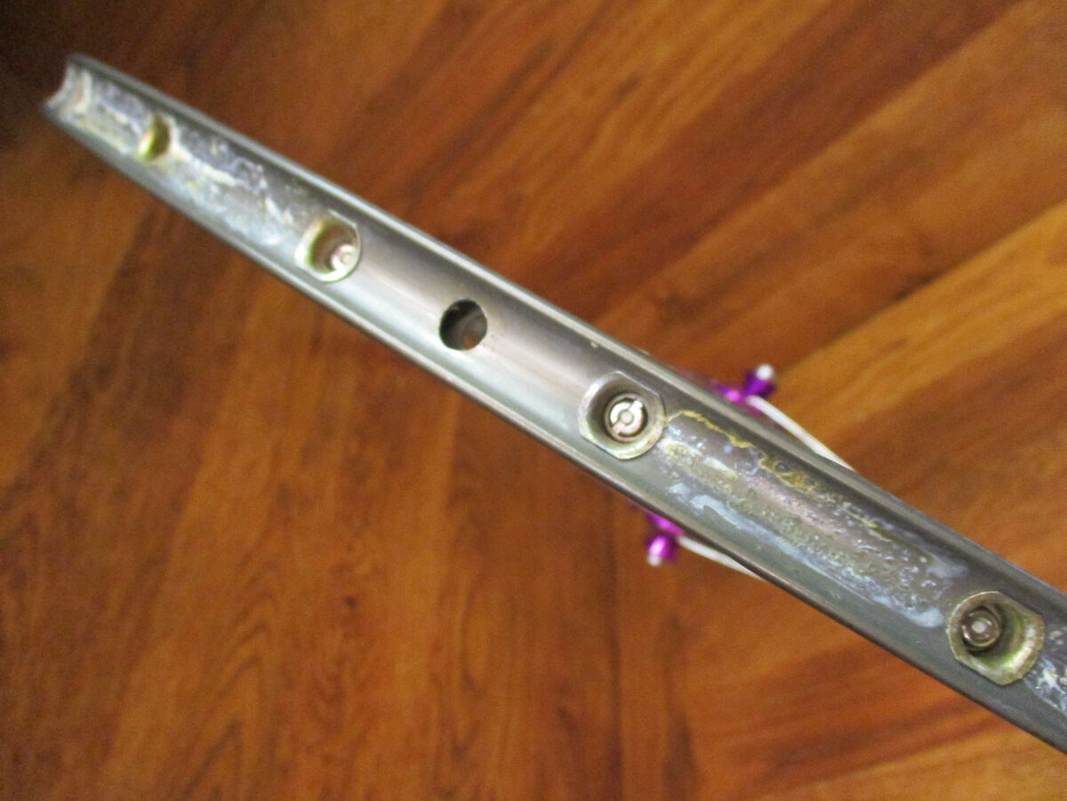 VINTAGE MAVIC GEL 280 700 TUBULAR 32H PURPLE ANODIZED RINGLE VINTAGE MAVIC GEL 280 700 TUBULAR 32H PURPLE ANODIZED RINGLE