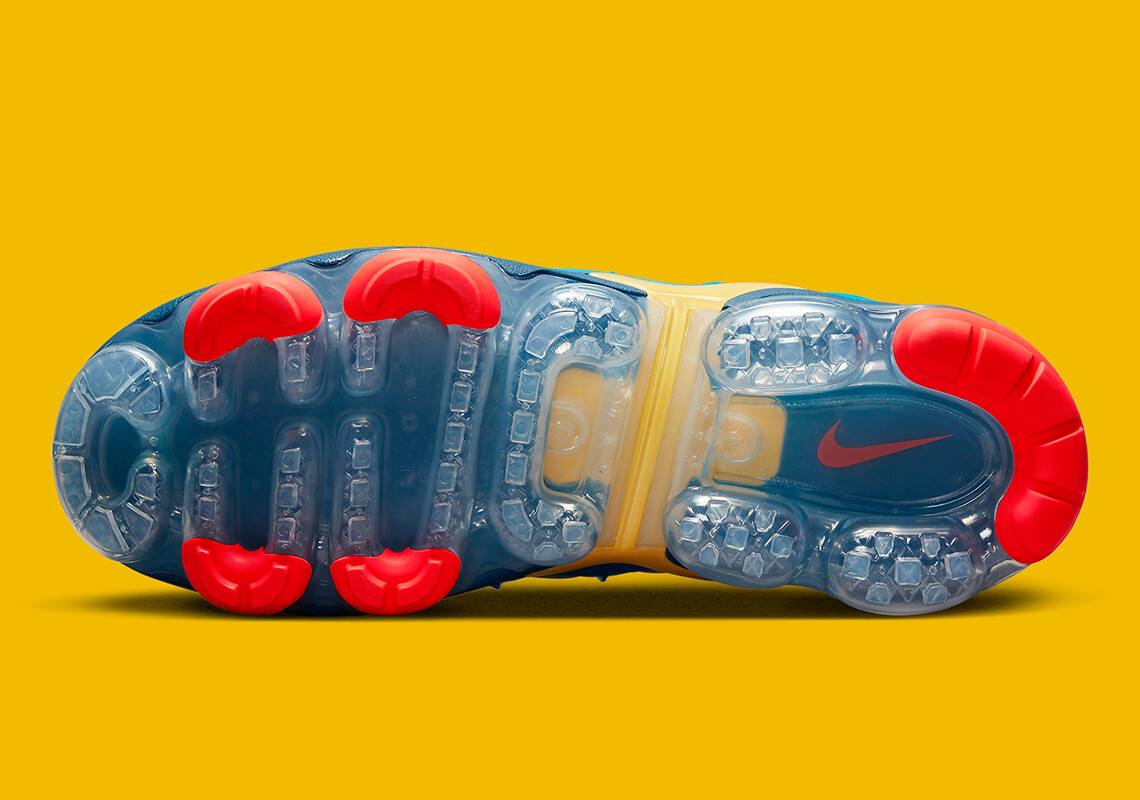 Nike Air Vapormax Plus White Industrial Blue Citron Red  display picture 3