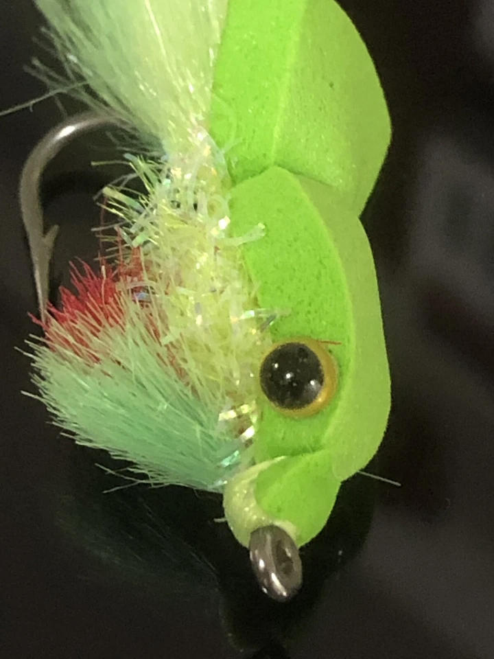 CHARTREUSE TOP WATER GURGLER STYLE POPPER. ROBALO DE PESCA, ÁGUA SALGADA, LÚCIO.  - Imagem 2 de 4