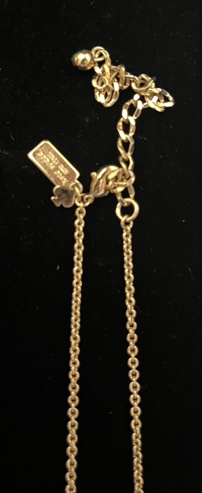 KATE SPADE NEW YORK JEWELRY LOT 2 Necklaces, 1 Bracelet & 1 Pair Of