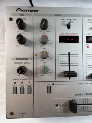 Pioneer DJM-300-S DJミキサー 赤白ケーブル両端オス付き Pioneer DJM-300-S DJ Preamp Mixer 2 Channel Mixing Equalizer