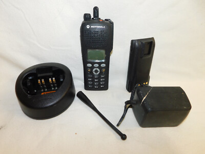 Motorola XTS2500 UHF 380-470mhz P25 digital portable radio Trunking AES-256 GCM
