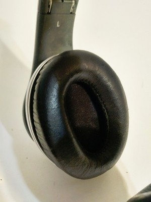 Beats by Dr. Dre Studio Wireless B0501 Headphone 5257 for sale
