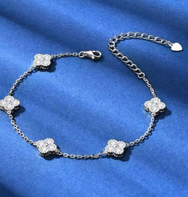 Sterling Silver moissanite Polished CZ Four Leaf Clover 7in Bracelet