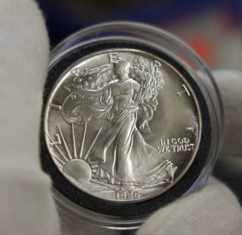 1986 US Silver Eagle $1 Unc Key Date First Year Nice Unc