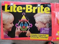 Vintage LITE BRITE - Milton Bradley 1994 w/box, pegs, paper, Light Loops WORKS