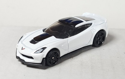 Hot Wheels loose Corvette C7 Z06 white Factory Fresh