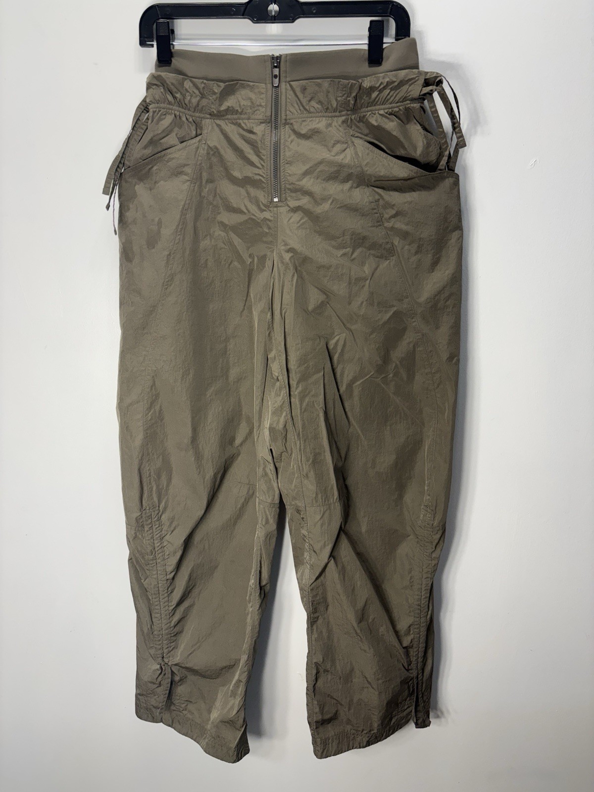 Lululemon Womens Green Parachute Wide Leg Jogger Pants Activewear Size 6