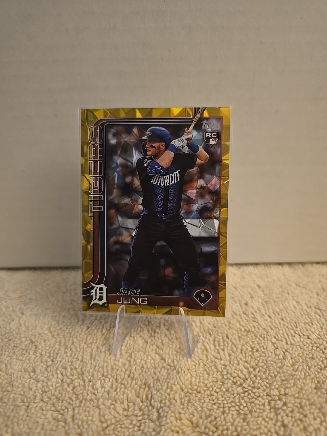 2025 Topps Series 1 - Jace Jung #80 Gold Diamante /50 (RC)