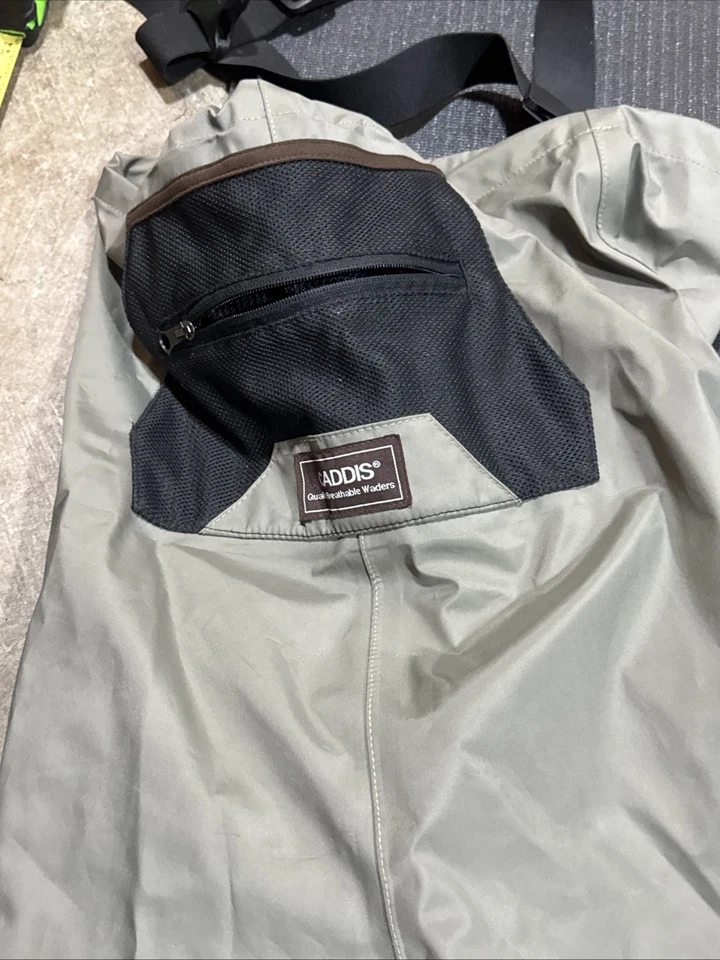 Vadeadores juveniles Caddis talla mediana Foto 2 de 4