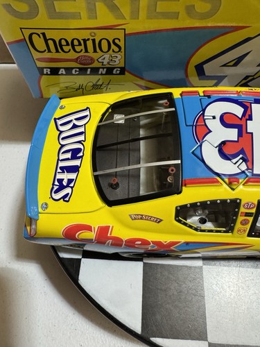 RARE* Bobby Labonte #43 Cheerios 2006 1/24 Nascar Diecast - Picture 10 of 16