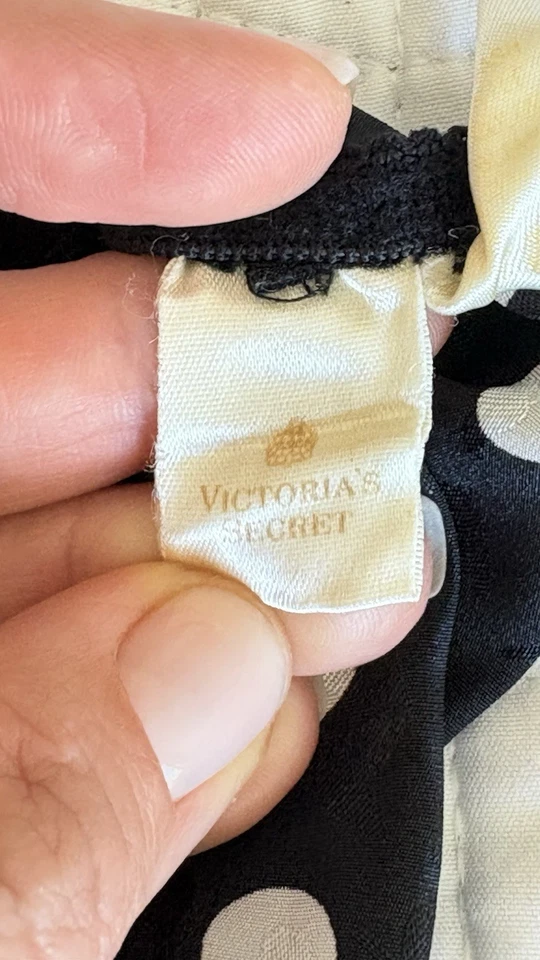 Vintage Victoria’s Secret Polka Dot High Waist Pijama Shorts Gold Label - Image 2 of 2