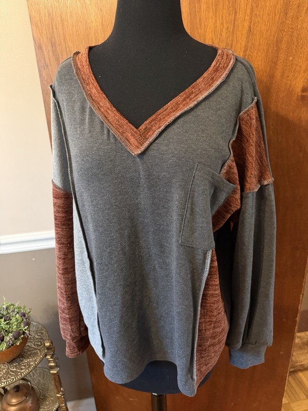 Women's Color Block Pullover Long Sleeve Shirt Dark/light Gray, Rust Color Large